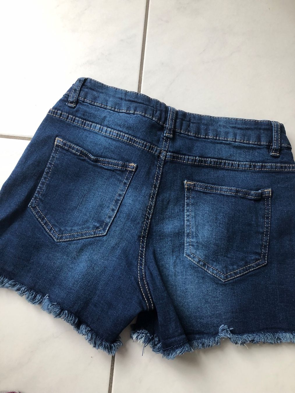 Jeans: Hotpants Gr 36 – Neu (gemäss Beschreibung) aus Zell ZH von Guffos 1