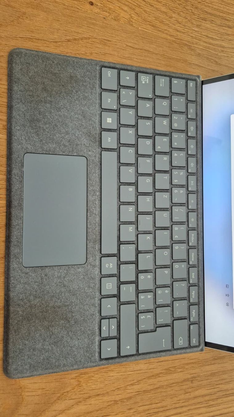 Microsoft Tablet PC: Microsoft Surface Pro 8 inkl. Tastatur & Slim Pen 2 – Usato da Raron venduto da www_k9p5 4