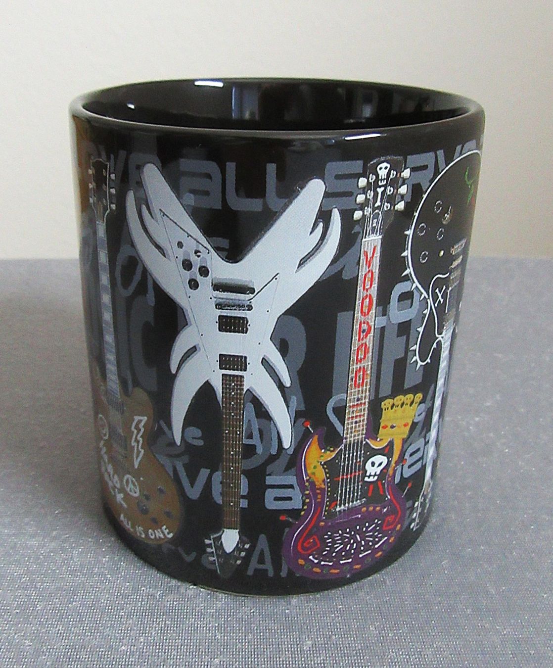 Tazze: Hard Rock Cafe Malta - grosse Tasse – Usato da Auenstein venduto da Padabimbim 4