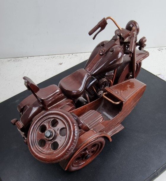 Modellbausätze & Standmodelle: Töff Motorrad Harley Davidson aus Holz – Gebraucht aus Flums von Flumsantik 4