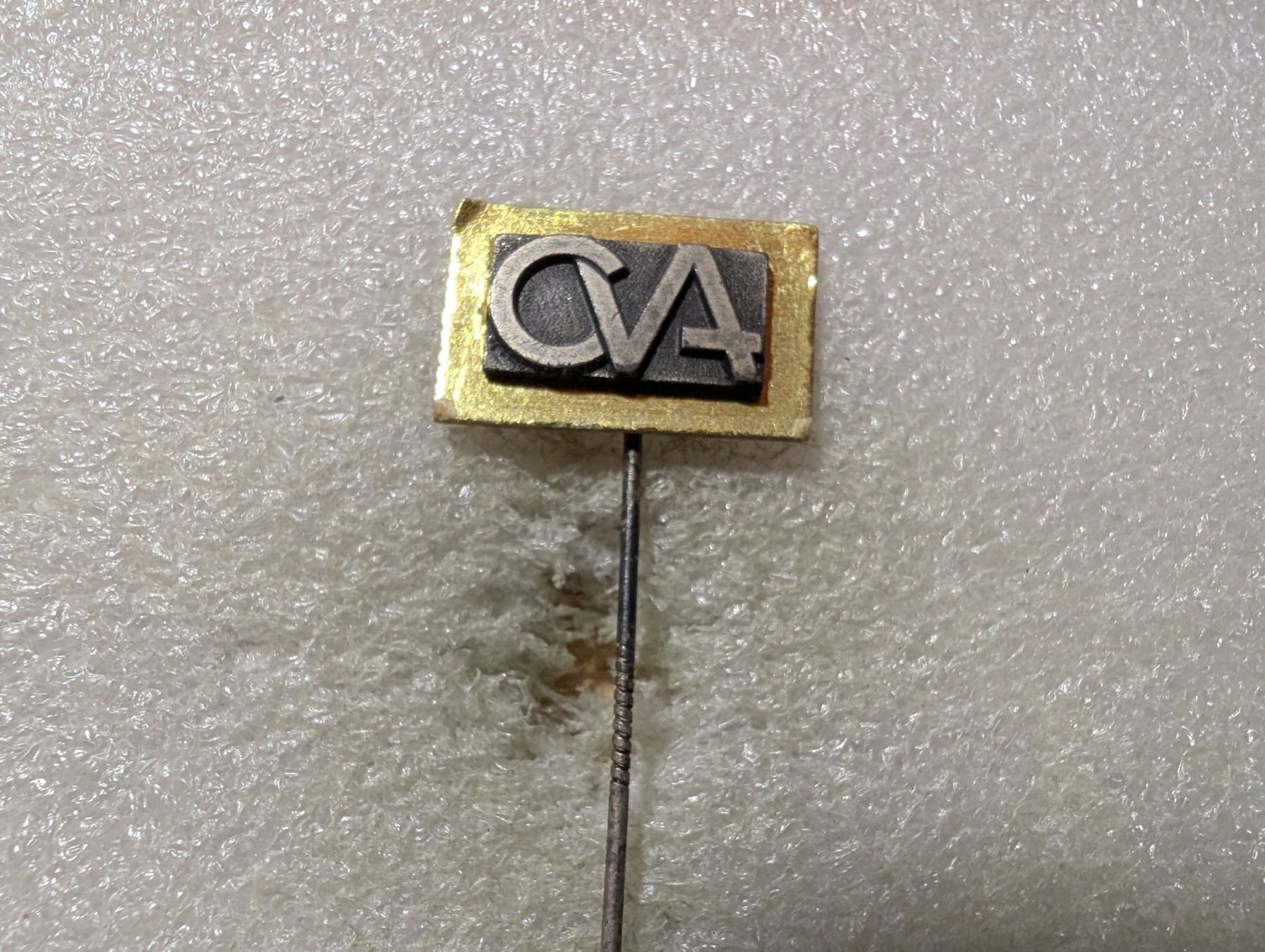 Placchette & Badge: Ansteckpin 39: – Usato da Oppligen venduto da Pin-Fall-Shop