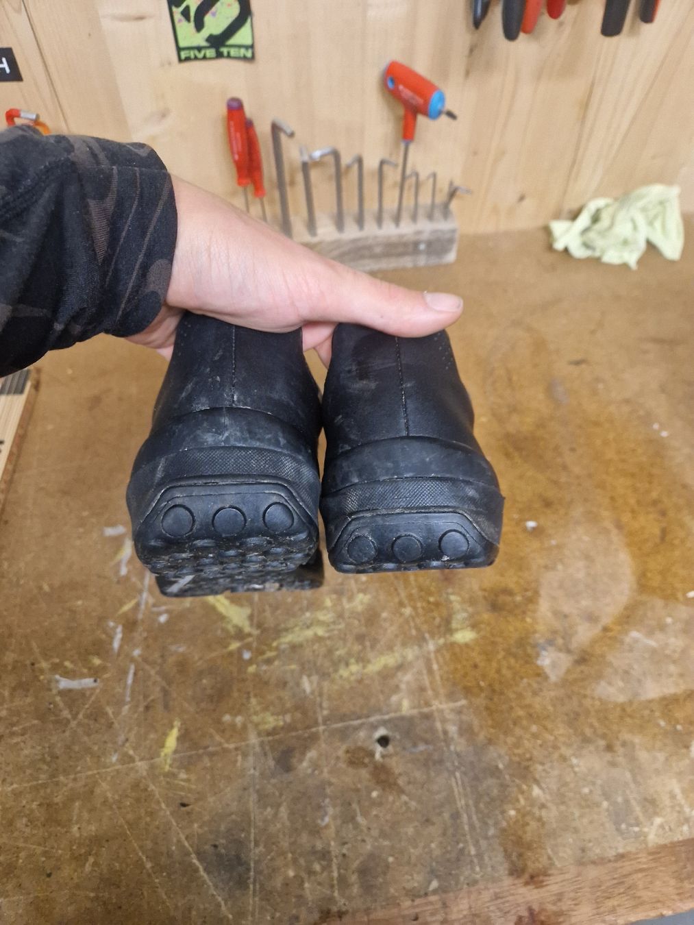 Five Ten Scarpe da uomo: Five Ten Freeride Pro Klick Schuh 45.5 EU – Nuovo (secondo la descrizione) da Seedorf UR venduto da Niklalbert25 7