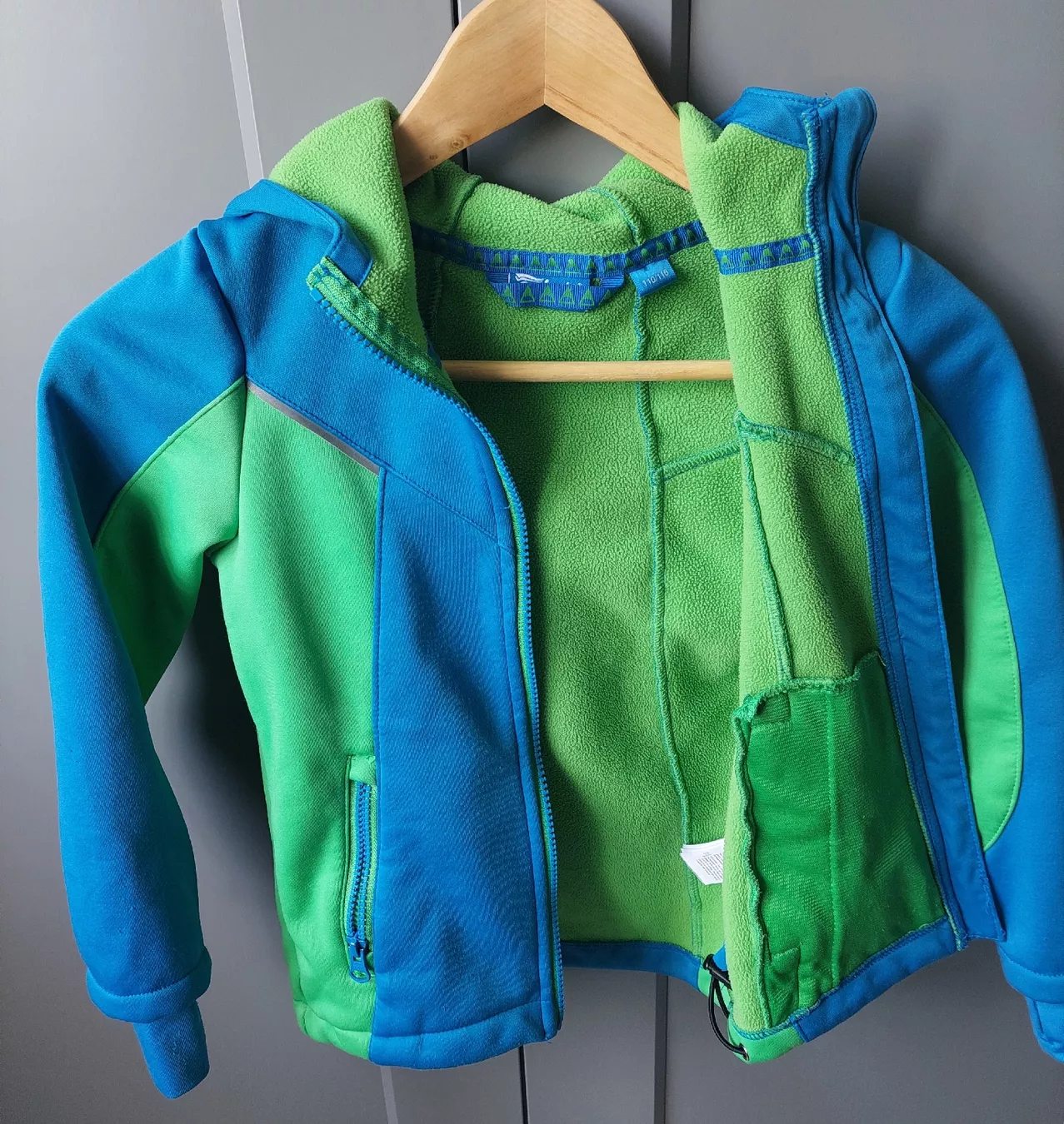 Jacken & Mäntel: Softshelljacke # 110/116  – Gebraucht aus Stettlen von Dolores1987 1