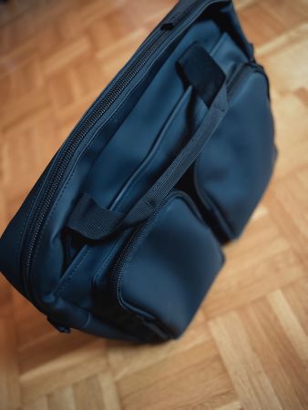 A vendre Rains Texel Tech Bag. Très bon état