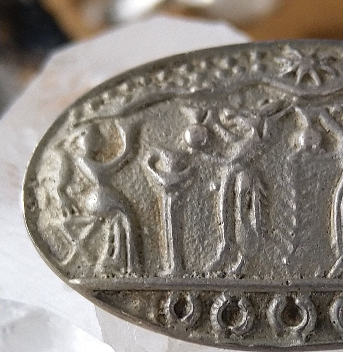 Spille & Fermagli: ANUBIS RELIEF BROSCHE IN 800 925 SILBER – Usato da Romanshorn venduto da BoutiqueA 1