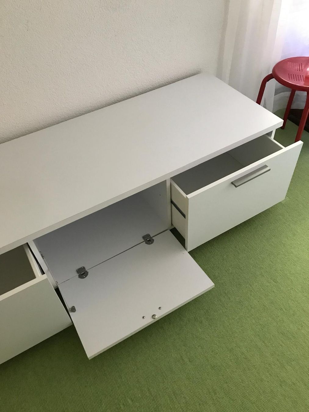 Mobili TV: Modernes Lowboard / TV-Möbel  weiss – Usato da Elgg venduto da Kallipygos 2