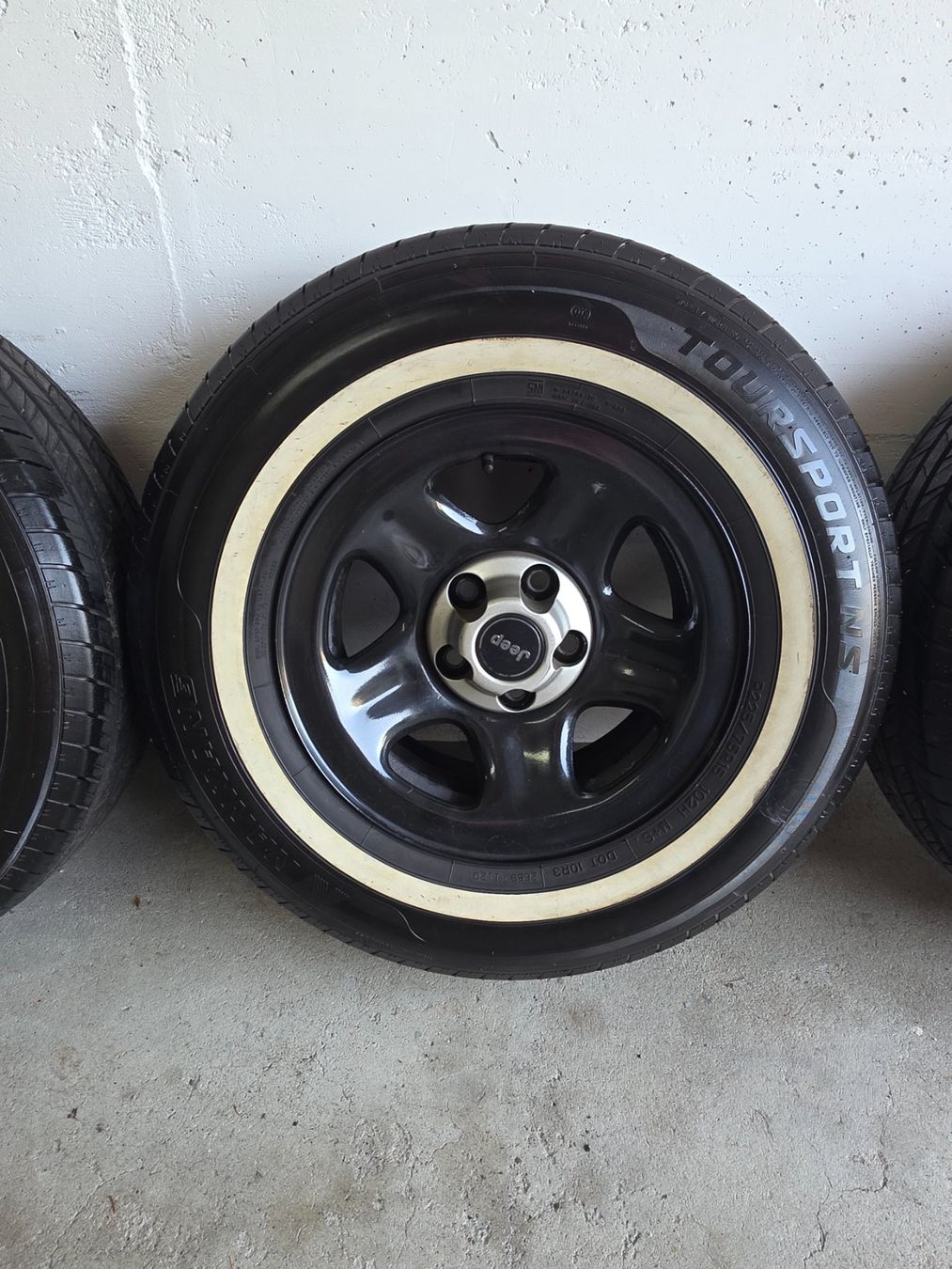 Pneumatici & Ruote complete: Jeep Felgen / Komplettrad – Usato da Leuzigen venduto da Mj1989 2
