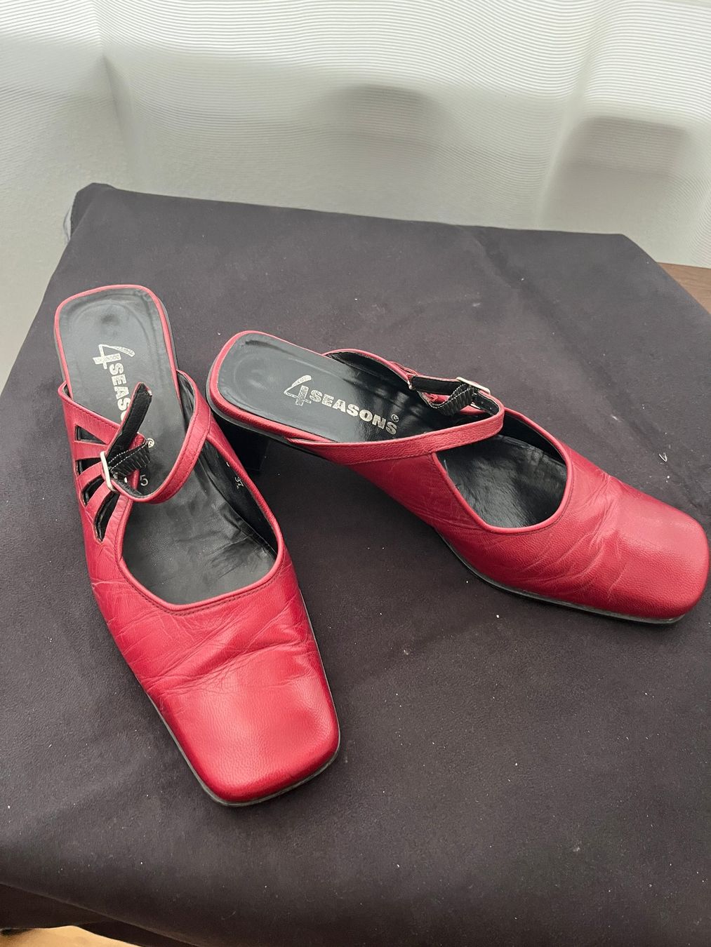 Chaussures femmes: 4 Seasons Pumps Gr.5 – D'occasion à Ebikon par gabi957 1