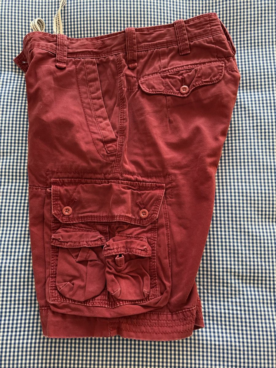 Ralph Lauren Hosen: Ralph Lauren Cargo Shorts size 31 – Gebraucht aus Lausanne von cok_2mwp