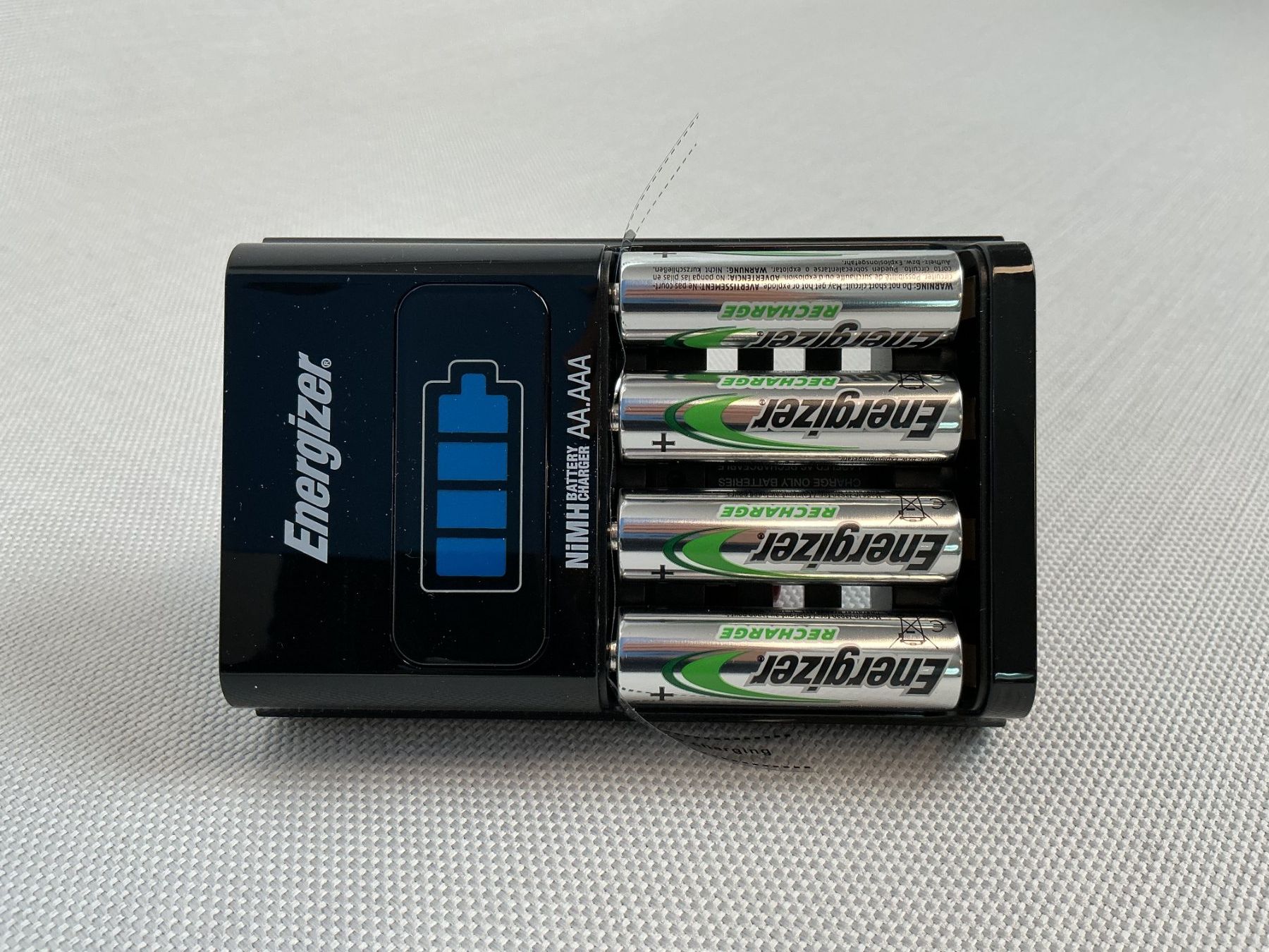 Energizer Caricatori & Batterie: ENERGIZER Batterie Ladegerät Recharge 1 - Hour – Nuovo (secondo la descrizione) da Richterswil venduto da Restwert_Richterswil 1