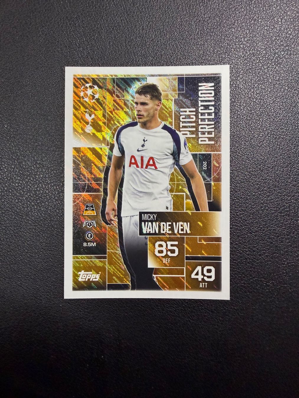 Topps Carte collezionabili: Topps Match Attax 2025/26 Micky Van De Ven 202 – Nuovo (secondo la descrizione) da oberrüti venduto da jeanmei