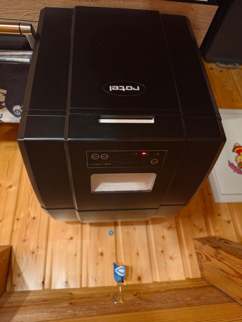 Toutes les machines: Machine à glaçons Rotel – D'occasion à Leysin par jes_2dvb 1
