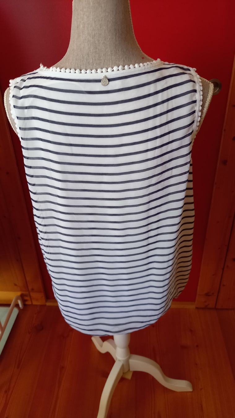 Comma Top: Damen Bluse Comma gestreift Grösse 40  – Usato da St. Gallen venduto da Otterndorf 1