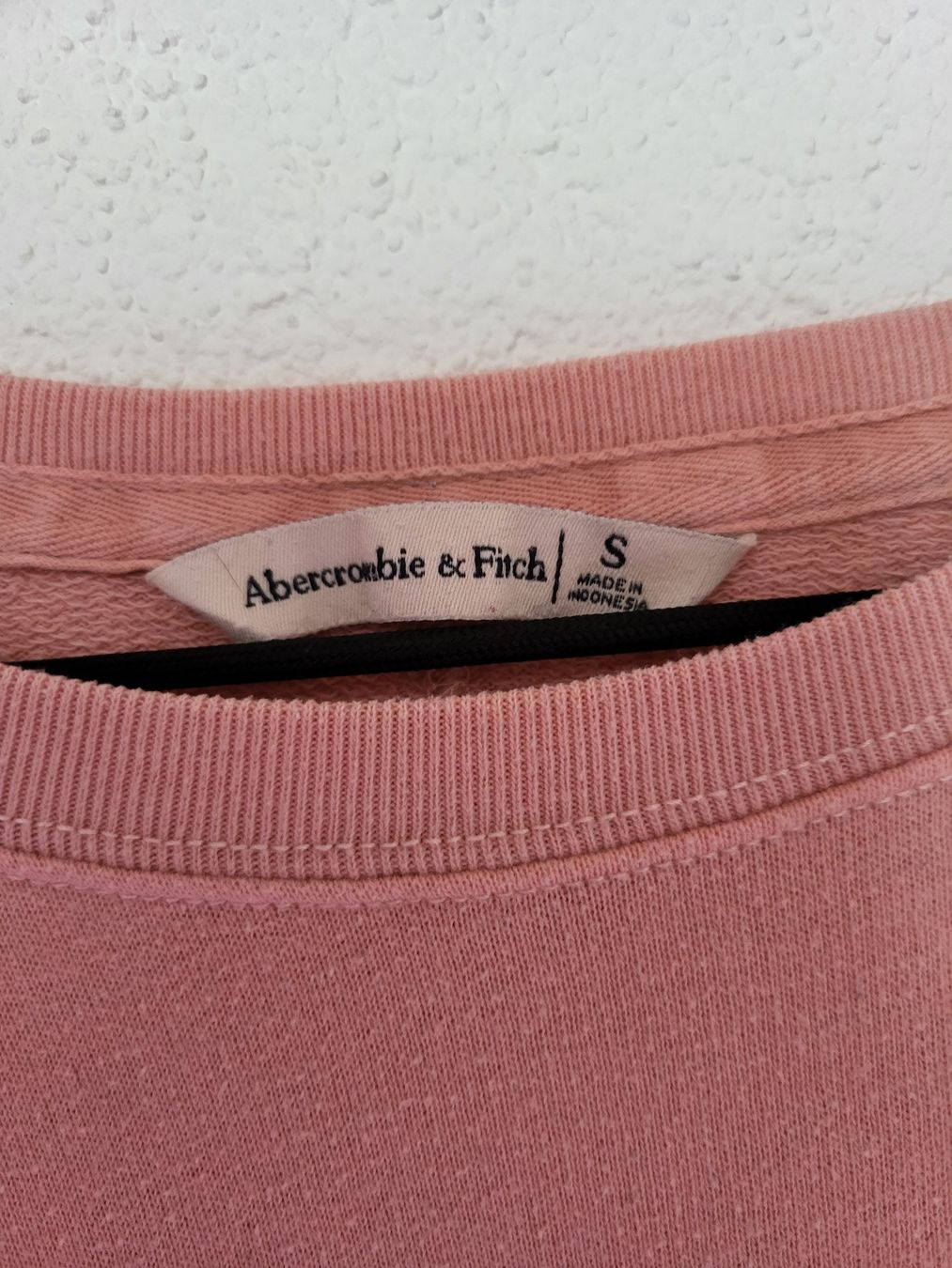 Abercrombie Maglioni & Felpe: Abercrombie & Fitch Pullover rosa Gr. S – Usato da Au SG venduto da SElena89 4
