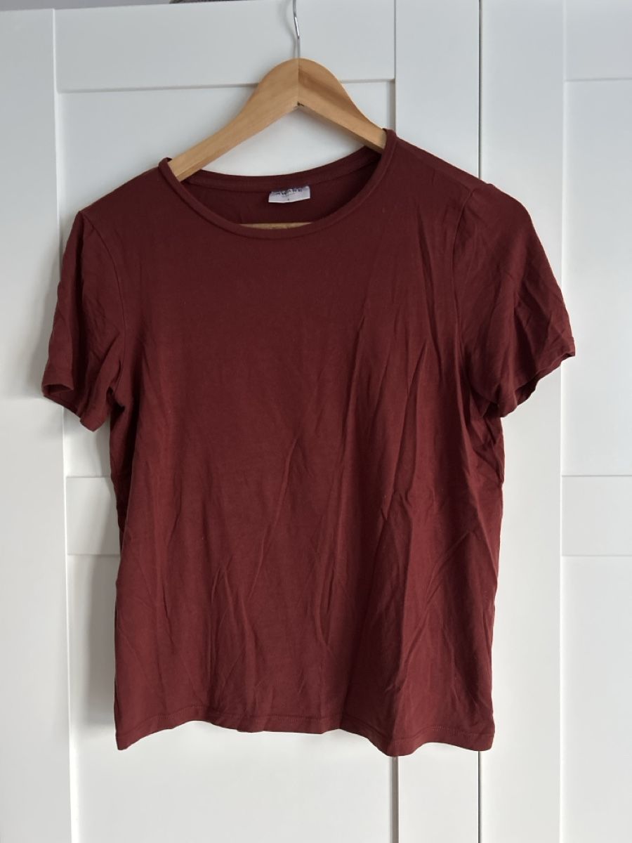T-shirt: schönes T-Shirt Gr. S – Usato da Basel venduto da Carla29