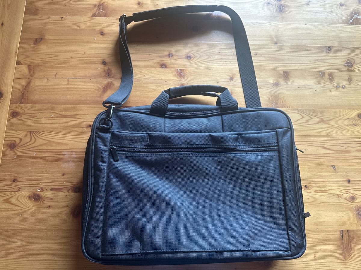 Valigie & Borse: Microspot Laptop/Businesstasche schwarz – Nuovo (secondo la descrizione) da Grächen venduto da Walterli_88 2
