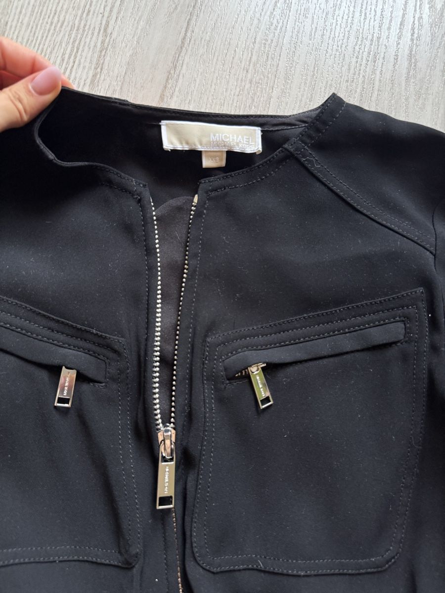 Michael Kors Tute: Michael Kors Black Jumpsuit - XXS Stylish & Versatile – Nuovo (secondo la descrizione) da Lausanne venduto da ama_ykl2 7