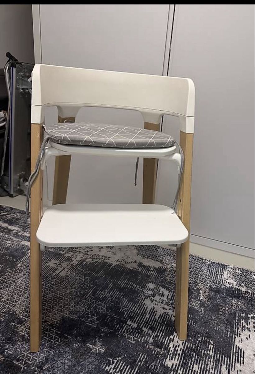 Stokke Seggioloni: Stokke Tripp Trapp Kinderstuhl – Usato da Zürich venduto da taulina