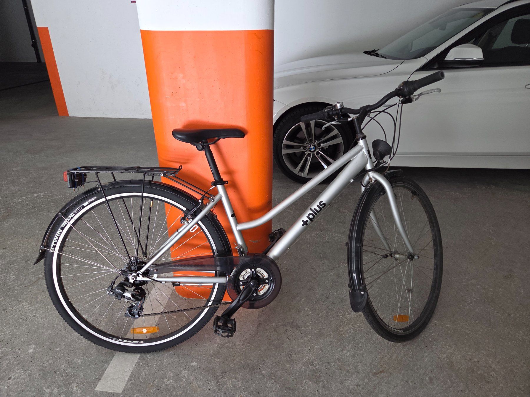 Biciclette: Vélo de ville marque "plus" – Usato da Ecublens VD venduto da but_flq7 4