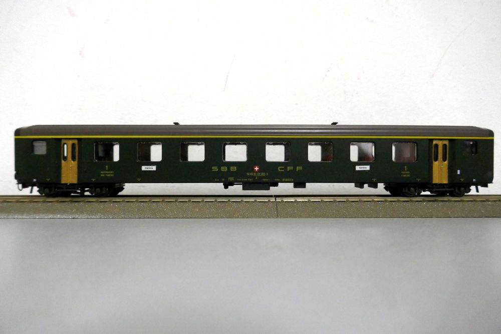ROCO 4239 SBB Personenwagen EW II, 1. Klasse W1 (Gebraucht) in ...
