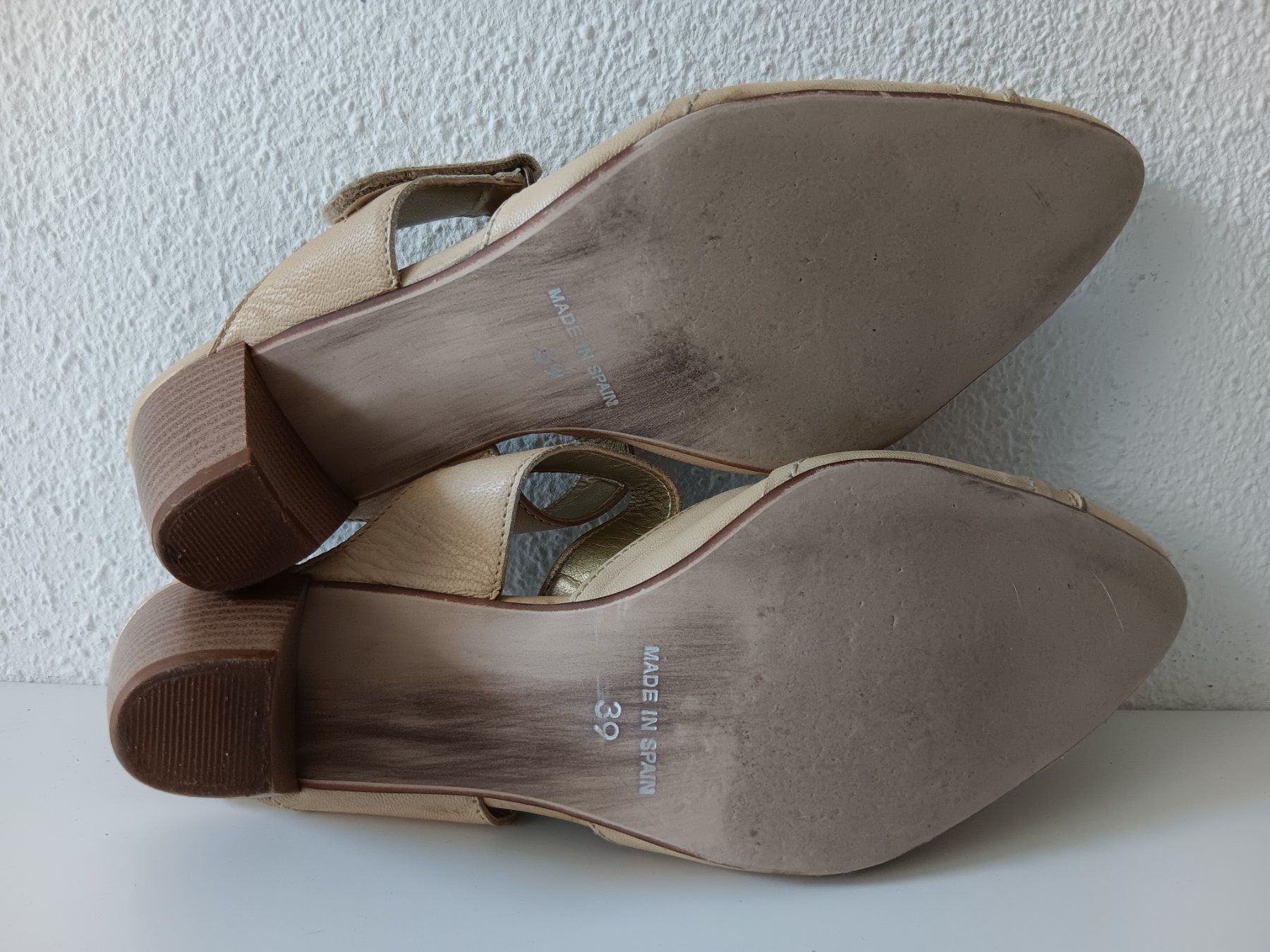Scarpe da donna: TEXTO Chaussures / Schuhe pointure / Nummer 39 – Usato da Cossonay-ville venduto da Super-Price-Quality 8