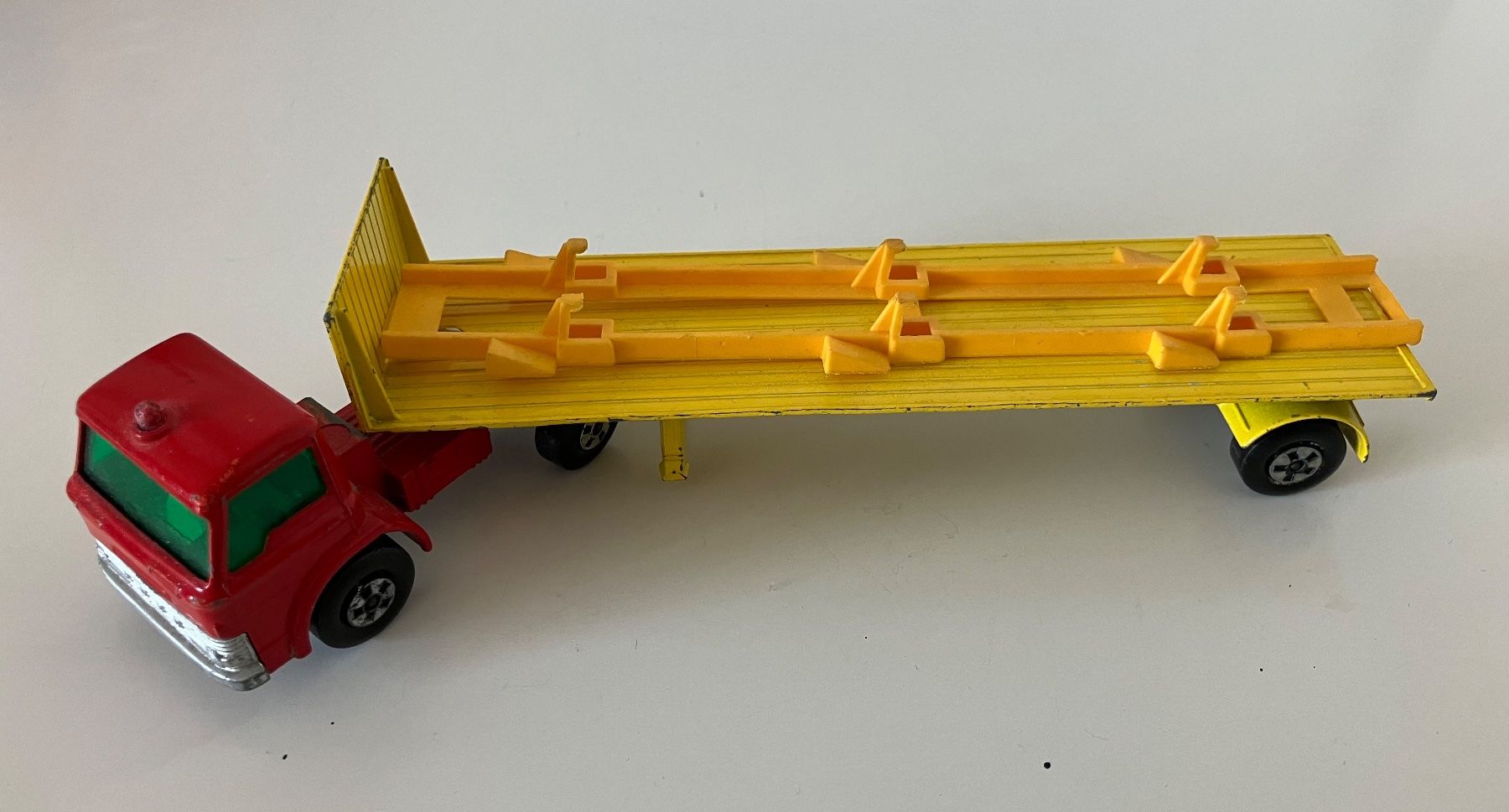 Matchbox Modellini d'auto: Matchbox Super Kings K-20 Renntransporter – Usato da Zürich venduto da Kue_Zuerich 6