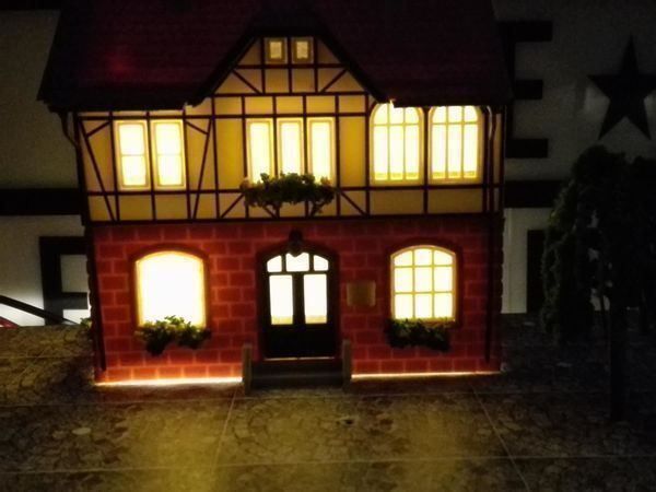 Modellini di ferrovie: LED-Häuserbeleuchtung 12V warmweiss 10er – Nuovo (secondo la descrizione) da Luzern venduto da Salefactory
