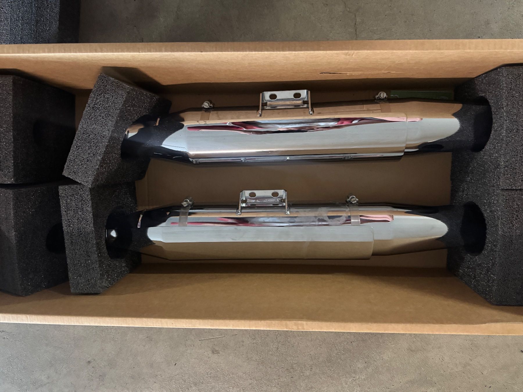 Harley-Davidson Auspuffanlagen: Original Auspuff Harley Davidson Heritage Softail Classic – Gebraucht aus Fislisbach von marcelwrc 6
