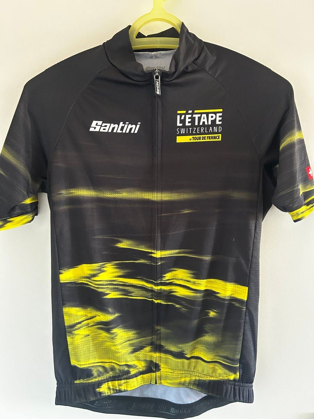 Leibchen & Hosen: Maillot Santini – Gebraucht aus Essertines-sur-Rolle von jp89