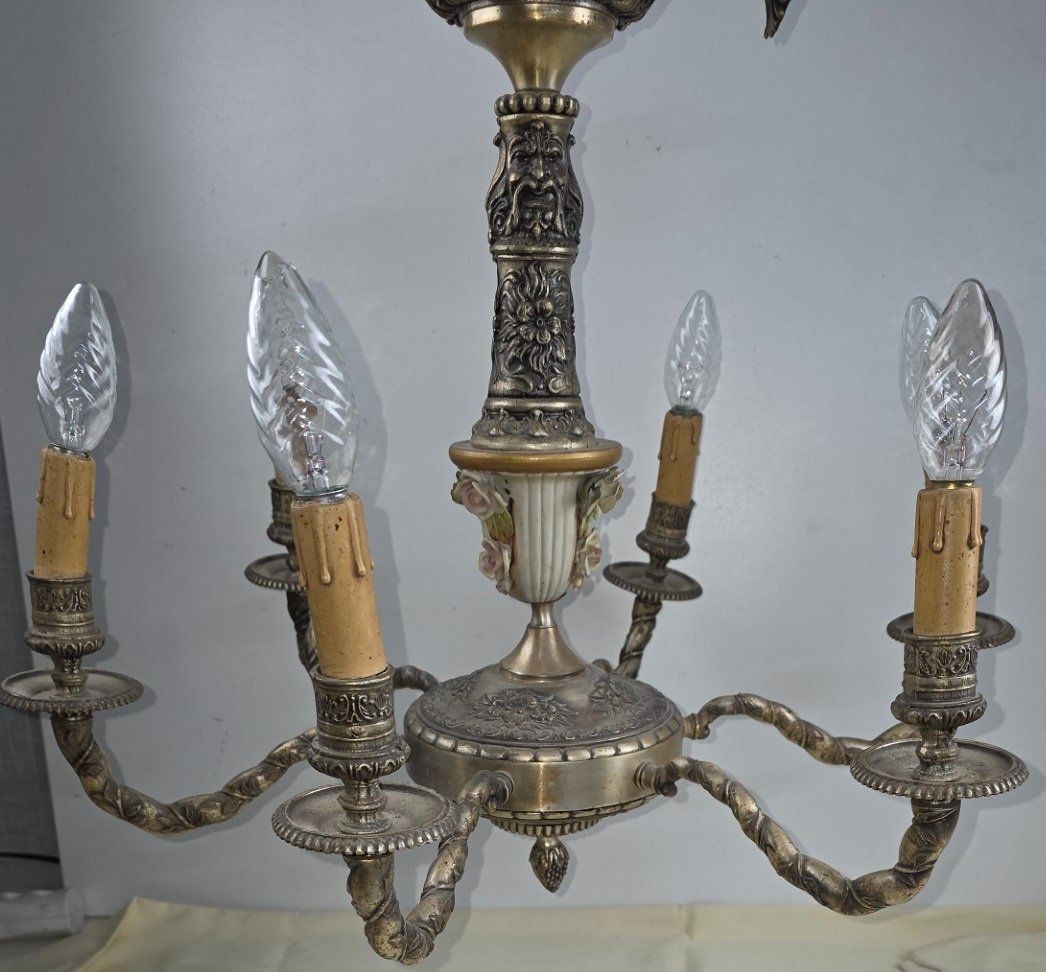 Lampadari & plafoniere: Antiker Kronleuchter  Deckenleuchte  Historismus / Neobarock – Usato da Flums venduto da Flumsantik