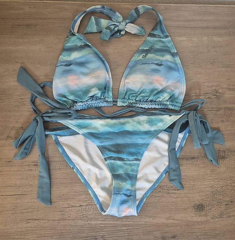 Badekleider & Bikinis: Bench Bikini – Gebraucht aus Ettingen von mus_qx88