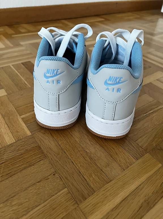 Scarpe da uomo: Nike Air Nagelneu 39 – Usato da St.Gallen venduto da auditdi 2