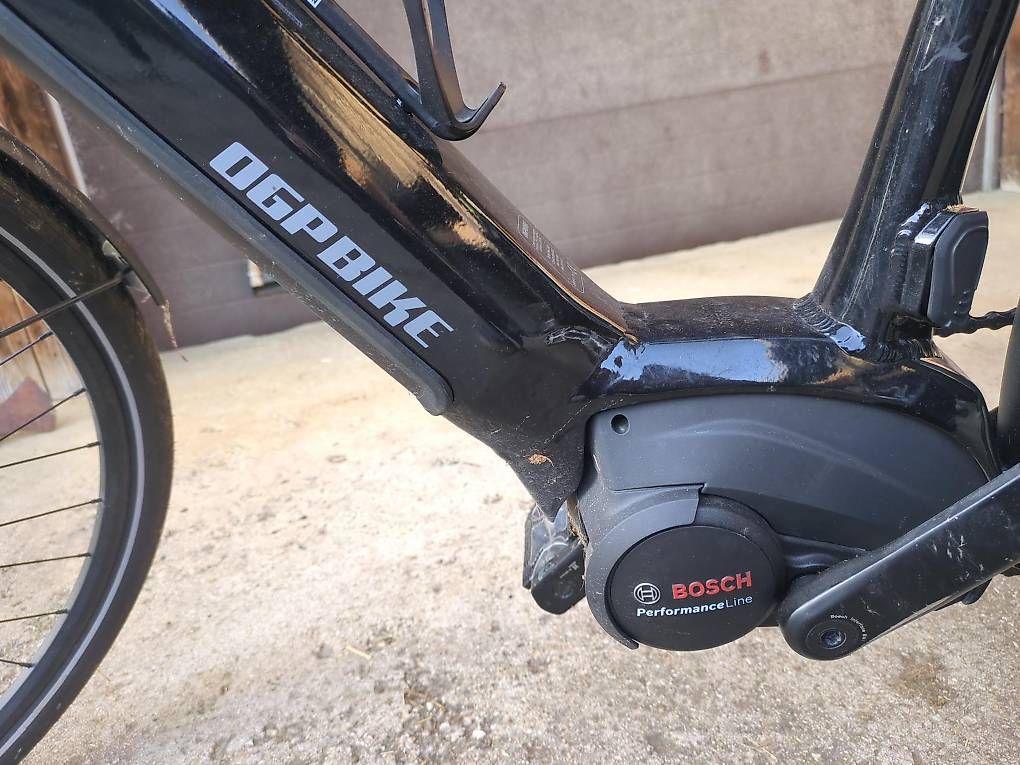 Bosch Velos: Vélo électrique OGP Black – Gebraucht aus Les Vieux-Prés von Harfang91 1