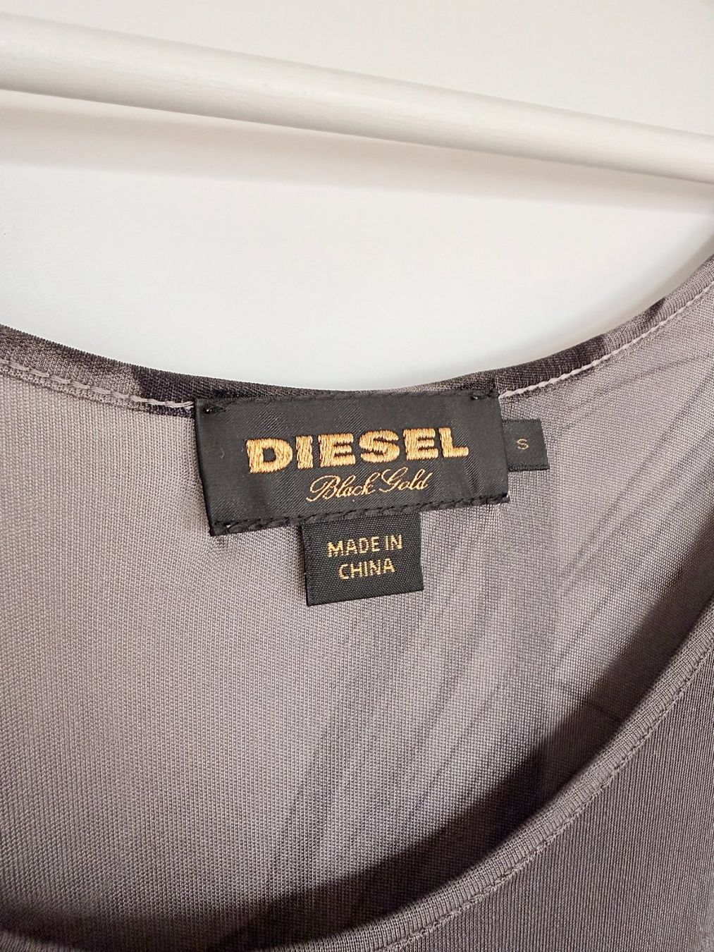 Diesel Kleider: Diesel Kleid Grosse S – Gebraucht aus Wettingen von .Caro 2