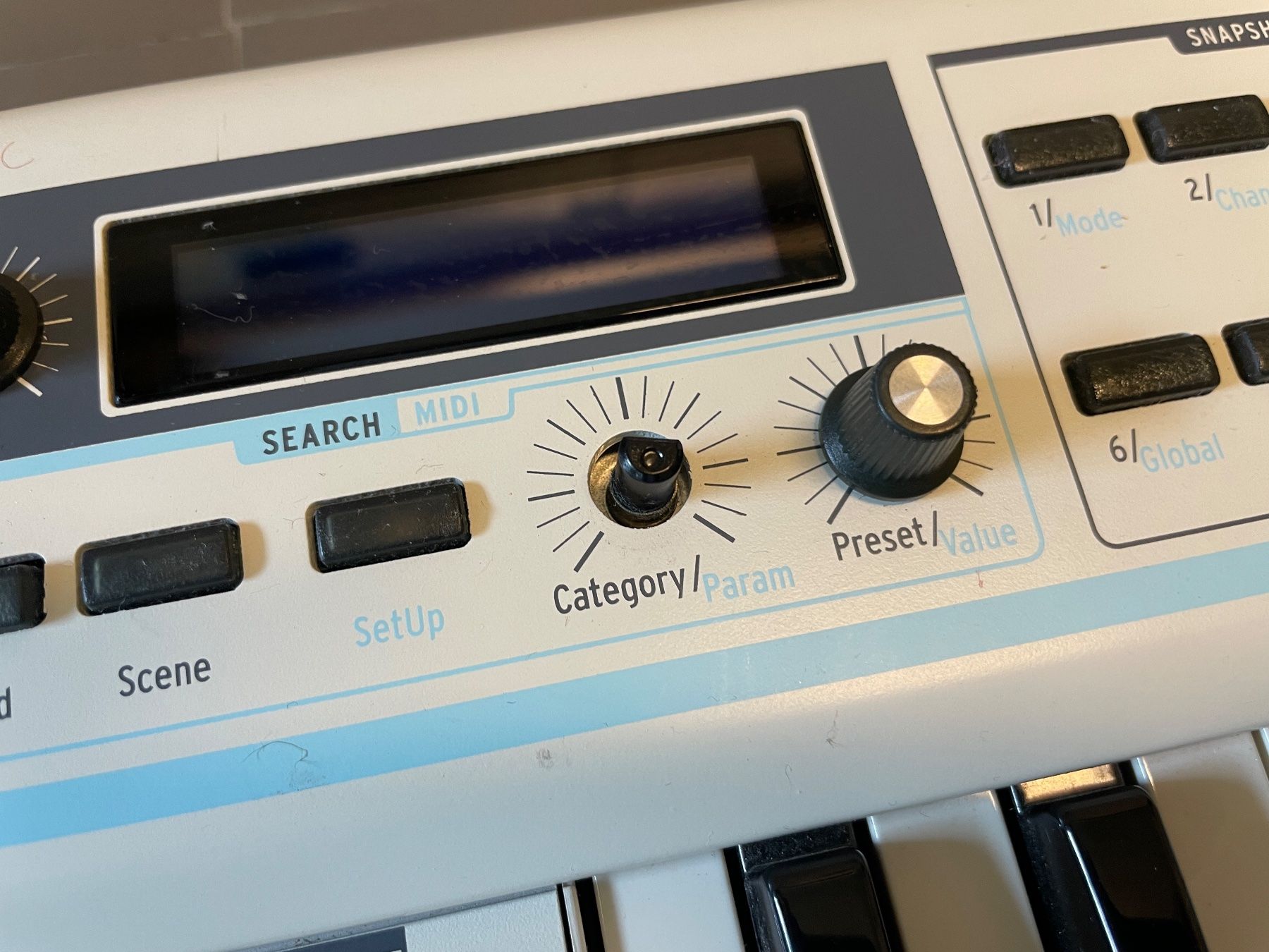 Arturia Musikinstrumente: Arturia Analog Experience The Laboratory 49 - Keyboard – Gebraucht aus Arlesheim von Igor_BL 2