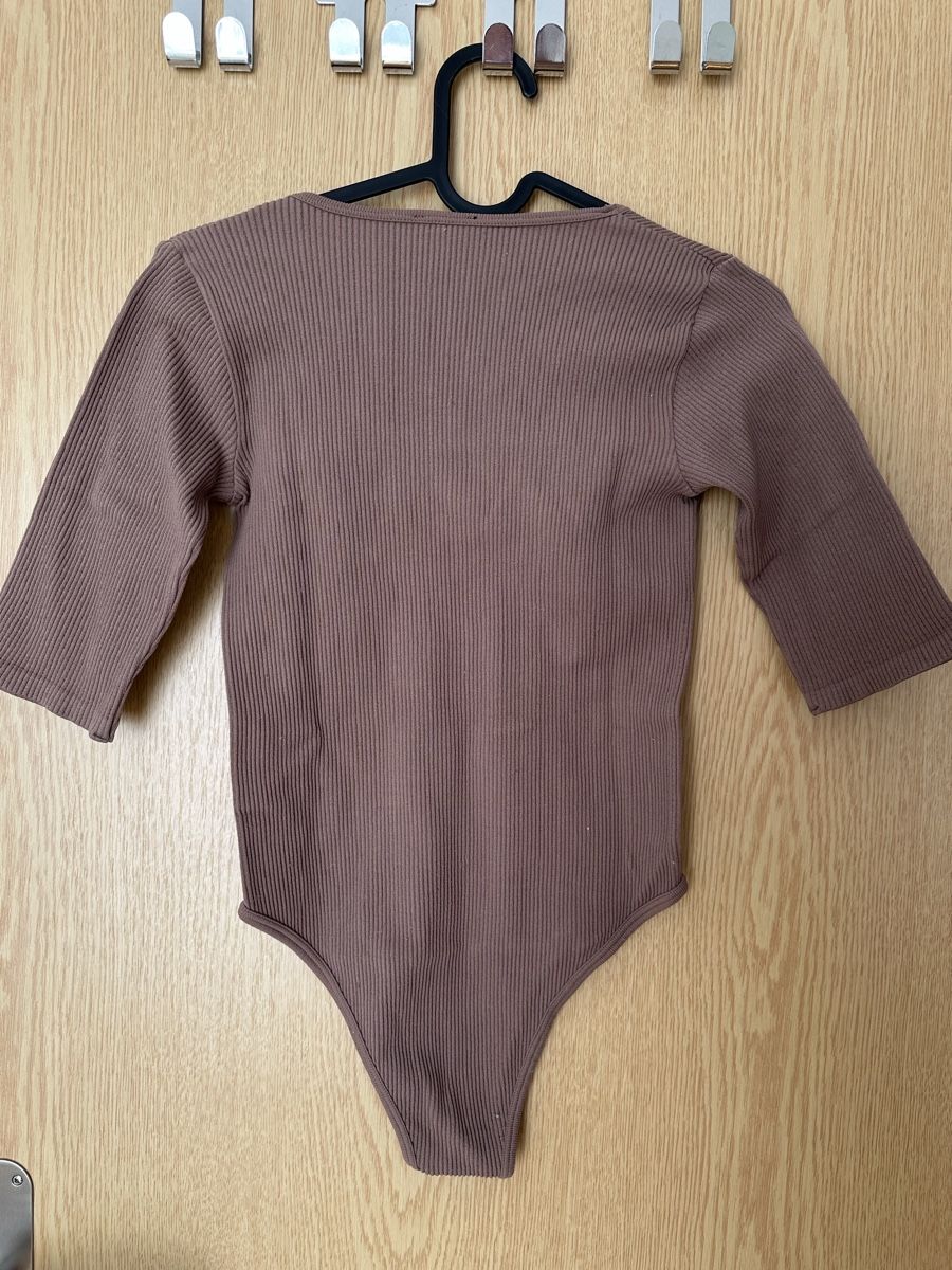 Zara Top: Body Zara XS brown/tan – Usato da Gordola venduto da EleSecondHand-TCG 2