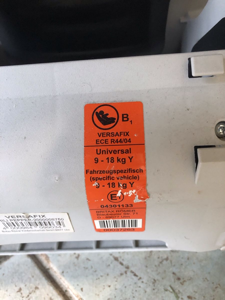 Britax Römer Seggiolini per auto: Britax Römer Autositz 9-18kg – Usato da Weggis venduto da bac_qf5c 2