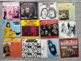 Vinyl Singles, ca. 1970er Jahre, 12 Stück