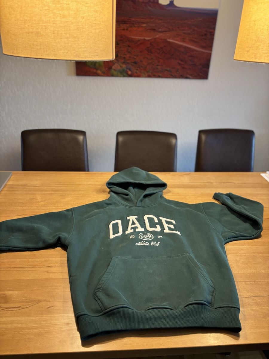 Maglioni & Felpe: OASE Hoodie – Nuovo (secondo la descrizione) da Berikon venduto da ram_b8s8