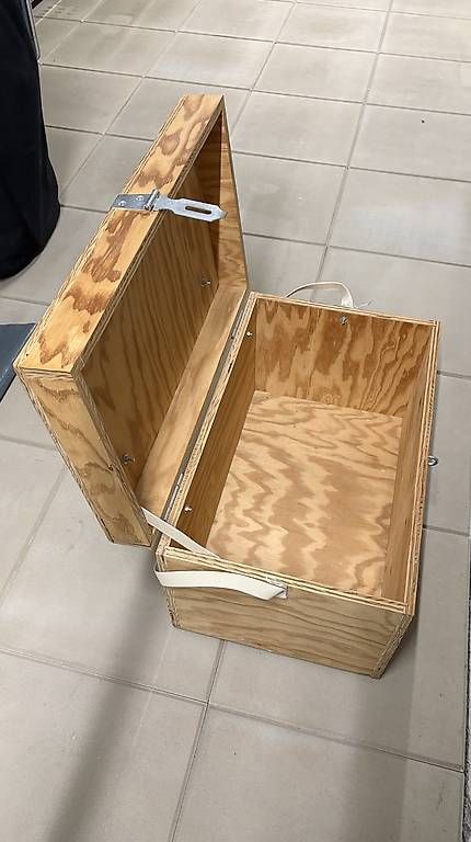 Transportkisten: Holzkiste – Gebraucht aus Winterthur von Lucoelen 2