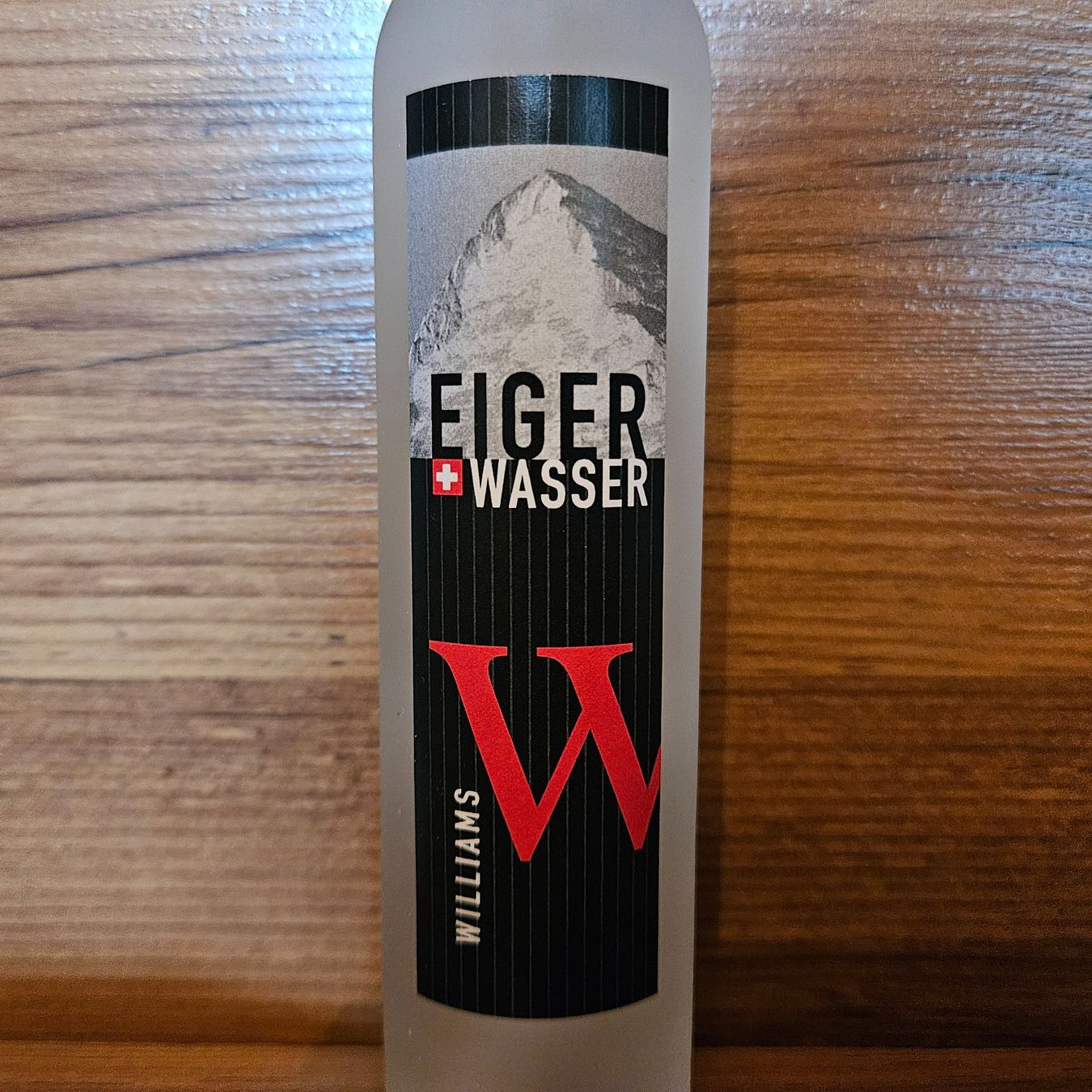 Bevande alcoliche: 3 Flaschen Eigerwasser Williams – Nuovo e nell'imballaggio originale da Reichenbach i. K. venduto da ANiZu83 1