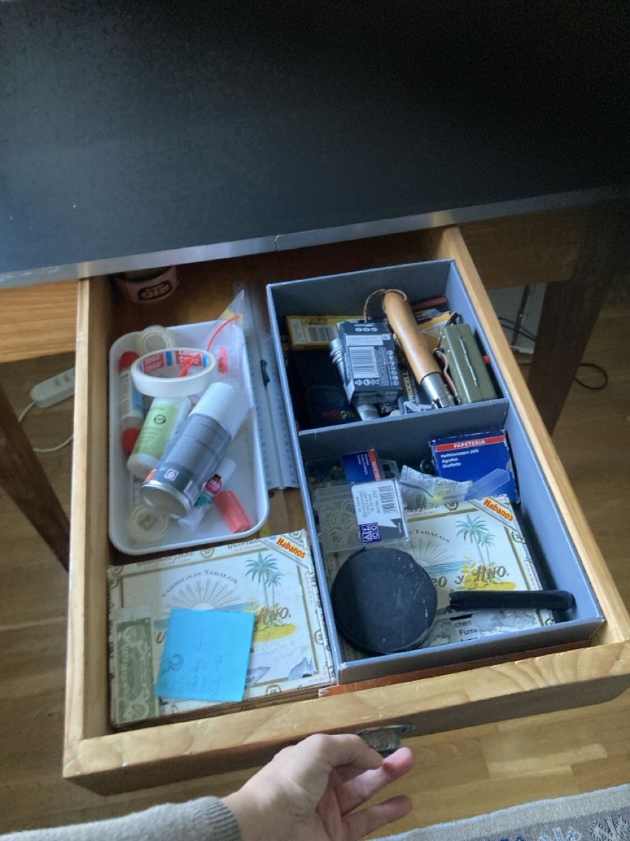 Tische: Küchentisch/ Schreibtisch – Gebraucht aus Zürich von lisl01 2