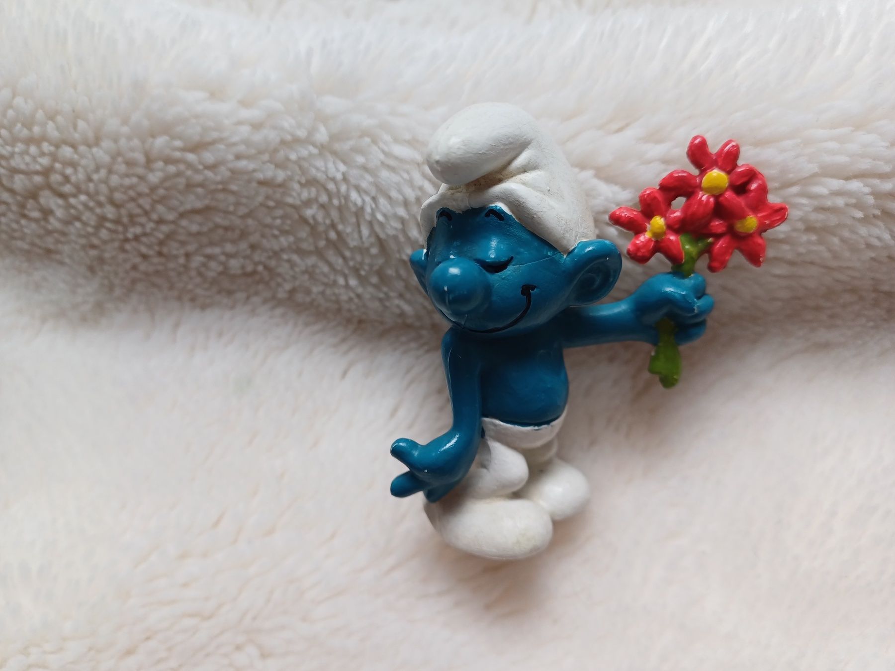 Schleich Statuette: Schleich und Peyo - Schlumpf mit Blumen – Usato da Würenlos venduto da Abracadabra26 1