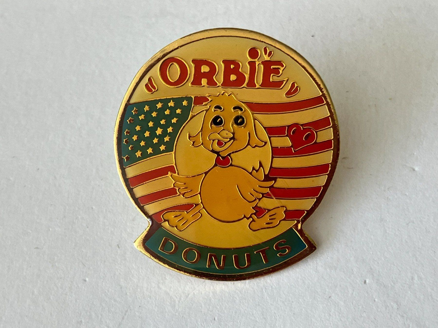Placchette & Badge: 1 Pin Orbie Donuts – Usato da Basel venduto da djwwpp