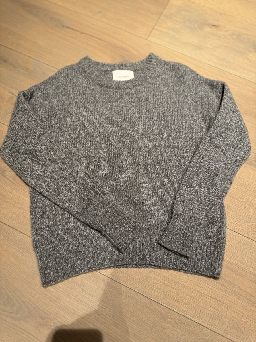 Maglioni & Felpe: Lisa Yang Sweater – Usato da Uitikon Waldegg venduto da Kuendig2011