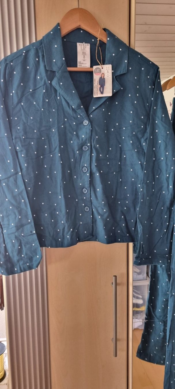 Negligees & Pyjamas: UP2 Damen Pyjama Flanell Gr. S Neu – Neu (gemäss Beschreibung) aus egliswil von Maggy6 3