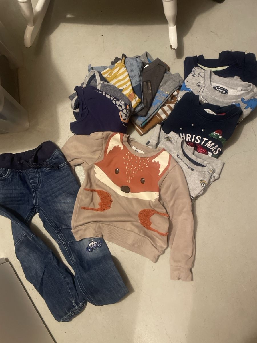 Lotti & Set di vestiti: Kleiderpaket 104  – Usato da Winterthur venduto da sLoerli