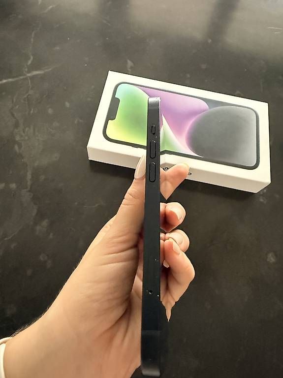 Handys / Smartphones: iPhone 14 - Mitternacht - 256 GB - OVP – Gebraucht aus Neuwilen von ann_hmw9 4