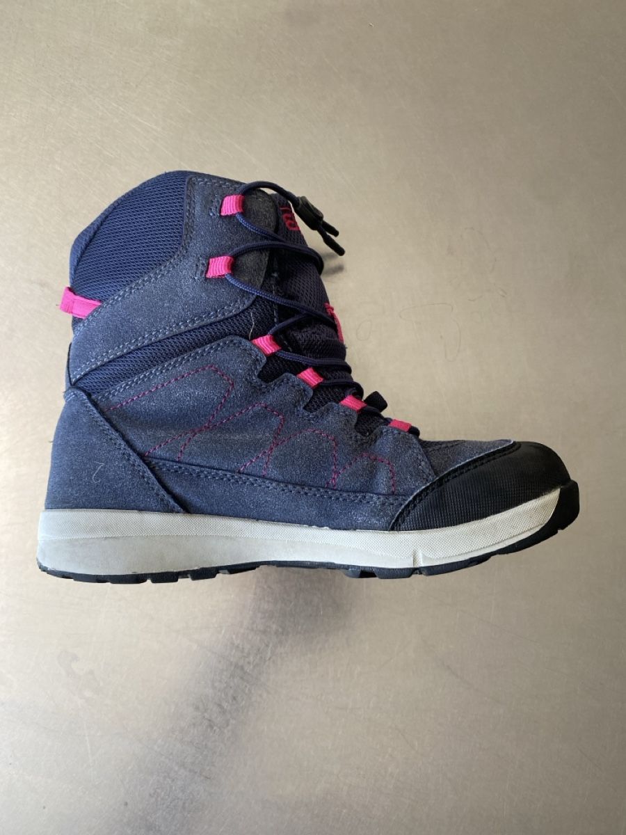 Scarpe per ragazze: Chaussures 👟  – Usato da Villeret venduto da Laloer22 2