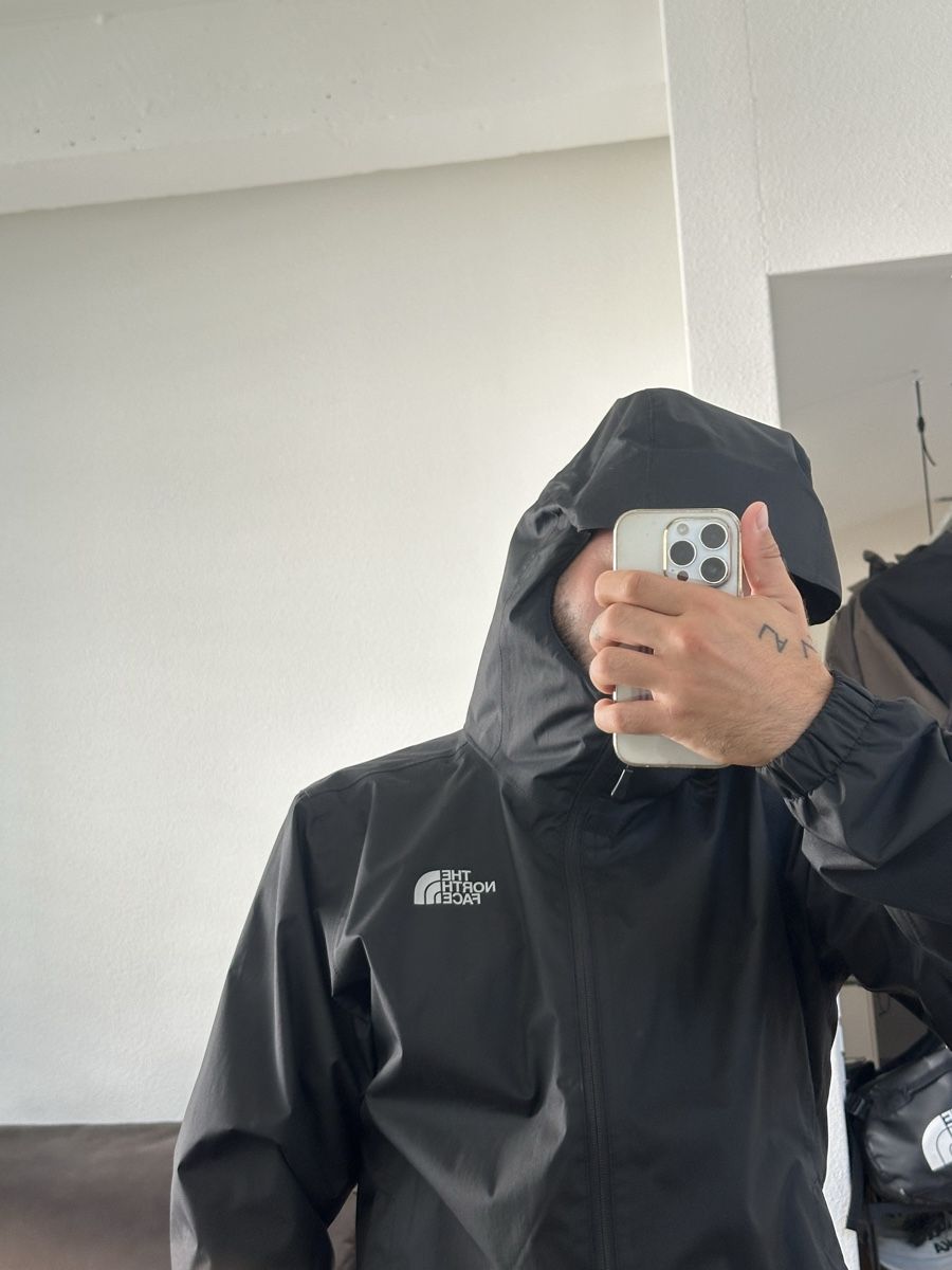 North Face Giacche: North Face Quest Jacket – Nuovo (secondo la descrizione) da Zürich venduto da Ram_9398 1